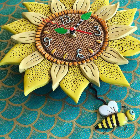 Bee Sunny - Clock